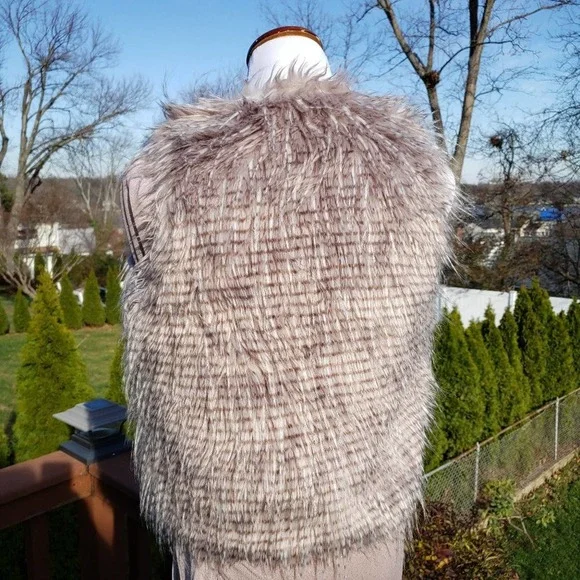 Faux Fur Vest Taupe Tan Variegated Vegan VSCO Juniors Sz M - Picture 5 of 10